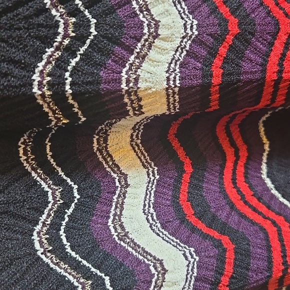 Nine West-Blk V neck sweater dress with multi A line skirt Sz S/M NWT. - Picture 7 of 9